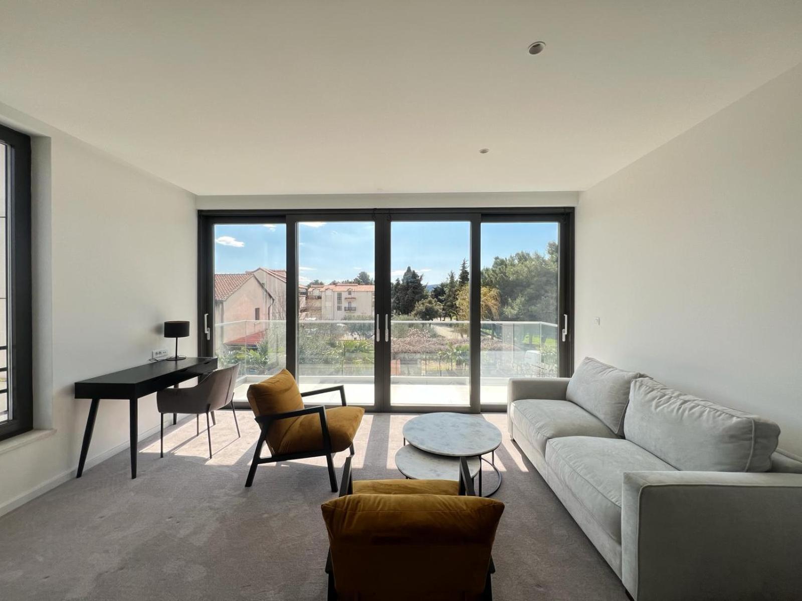 Hotel Oscar Kaštela Zewnętrze zdjęcie