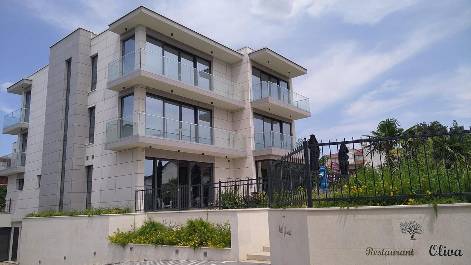 Hotel Oscar Kaštela Zewnętrze zdjęcie