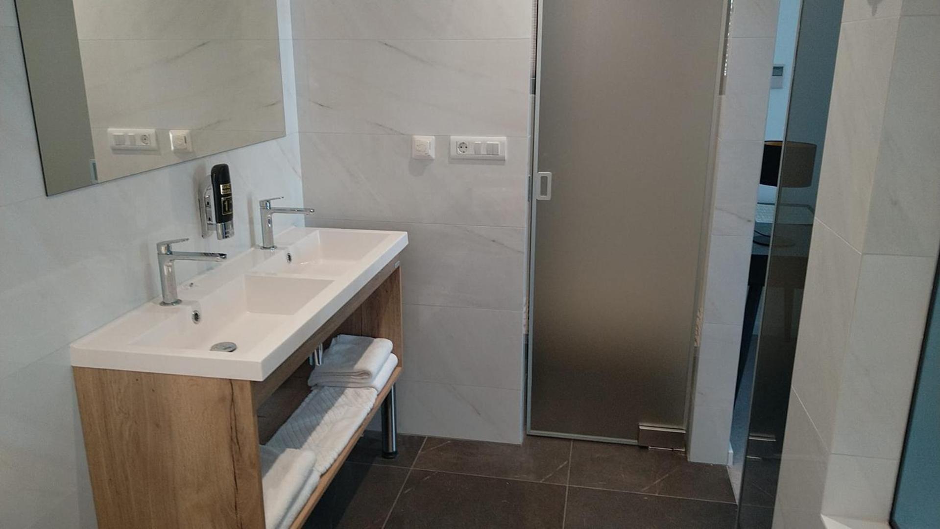 Hotel Oscar Kaštela Zewnętrze zdjęcie