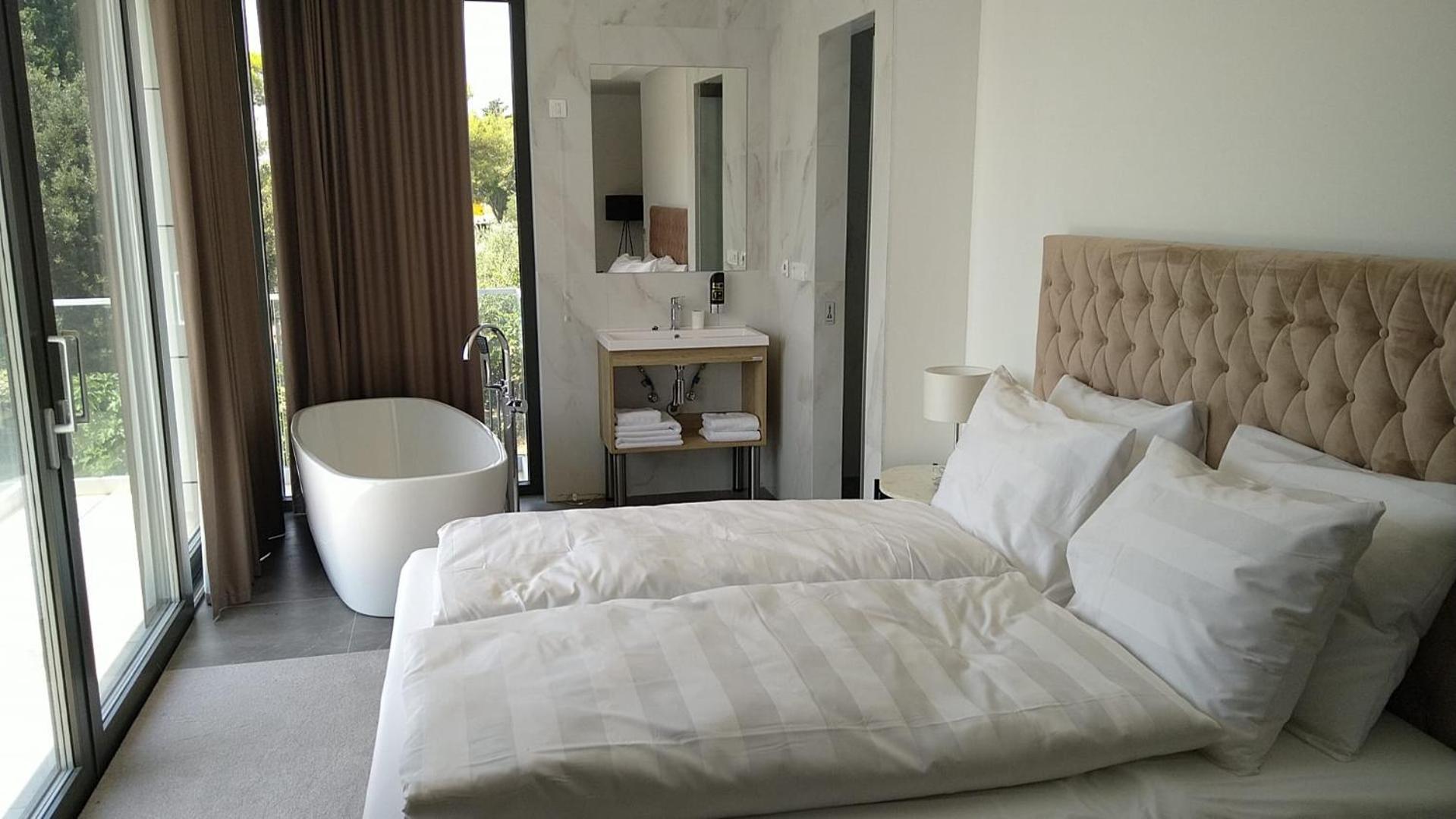 Hotel Oscar Kaštela Zewnętrze zdjęcie